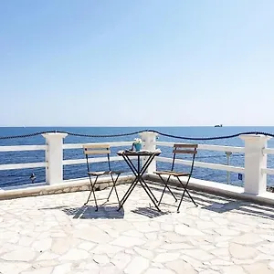 Casa Viky Guest house